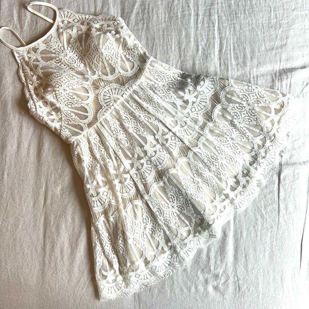 White lace, short fit and flare dress
